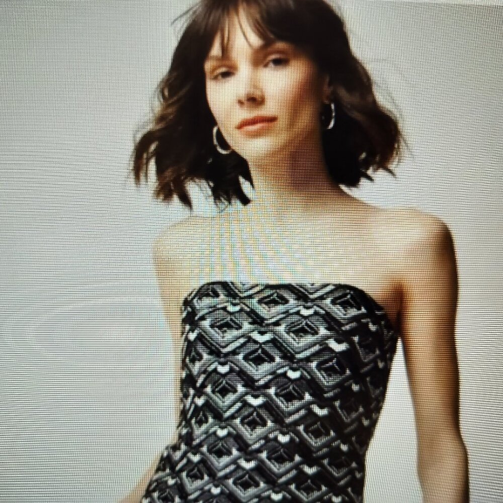 WHBM Black & White Graphic Print Bustier